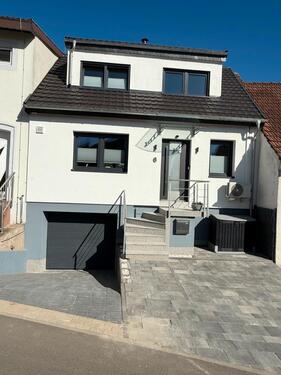 Foto - Top-renoviertes Einfamilienhaus in Oberbexbach, ohne Makler