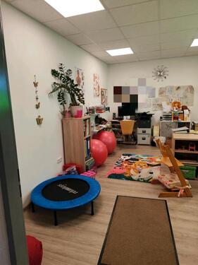 Foto - Praxis Raum - 450,00 EUR Kaltmiete, ca.  30,00 m²