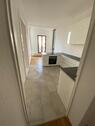 Foto - Helle und Offene 2,5-Zimmer-Wohnung mit Balkon und EBK in Mitte