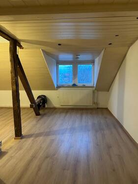 Foto - 2.5 Zimmer Dachgeschoßwohnung zur Miete in Ludwigshafen am Rhein