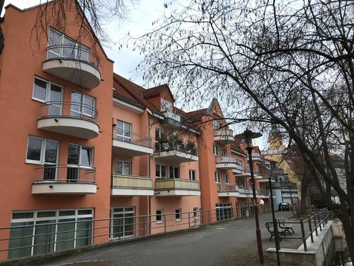 Foto - Charmante 1,5 R Wohnung mit Balkon u. Blick auf den Schlossteich
