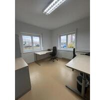 Büroraum 23qm in Veitshöchheim - 500,00&nbsp;EUR Kaltmiete, ca.&nbsp; 23,00&nbsp;m&sup2; in Höchberg (PLZ: 97204)