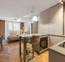 Erstbezug: Kernsanierte möblierte 1-Zimmer-Wohnung mit Balkon in - Stuttgart Lehen