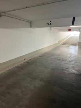Foto - Garagenstellplatz in München Laim zu vermieten