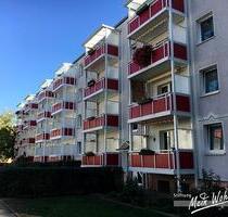 Erdgeschoßwohnung mit Badewanne und großem Balkon! - Zeitz