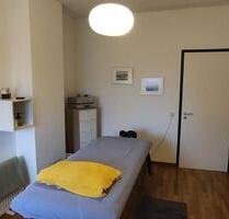 Praxisraum - 400,00&nbsp;EUR Kaltmiete, ca.&nbsp; 18,00&nbsp;m&sup2; in Freiburg im Breisgau (PLZ: 79111) Lehen