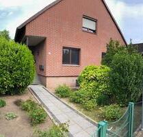 Schwarmstedt, Meisenweg, charmante 3-Zi.-DG-Wohnung, 2-Fam.-haus