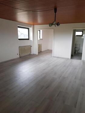 Foto - Ruhige 1,5 Zimmer-Wohnung mit Blick ins Grüne