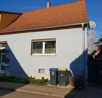 Doppelhaushälfte Haus mit Garten in Bottendorf - Roßleben-Wiehe