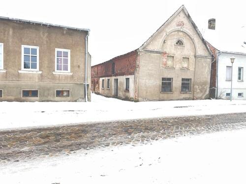 Foto - 8 Zimmer Mehrfamilienhaus, Wohnhaus in Zerbst (Anhalt)