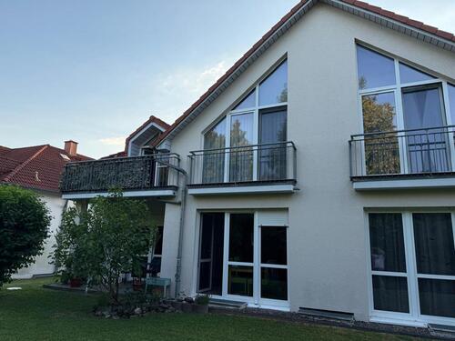 Foto - 3-Zimmer-Wohnung mit 2 Balkonen und Küche