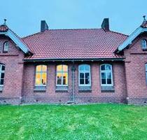 Zwei Doppelhaushälften im Zweiseitenhof - Bunde