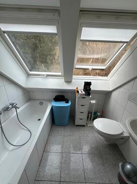 Foto - 2 Zimmer Dachgeschoßwohnung zur Miete in Stuttgart