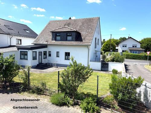 Foto - Verkehrszentral, sofort bezugsfertig, provisionsfrei, freistehend