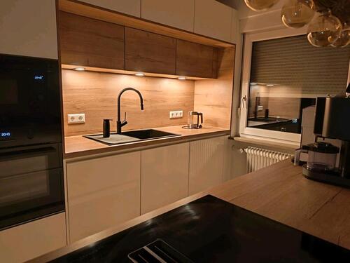 Foto - NEU Sanierte 2 Zi-Wohnung,73m² teilmöbeliert und Provisionsfrei