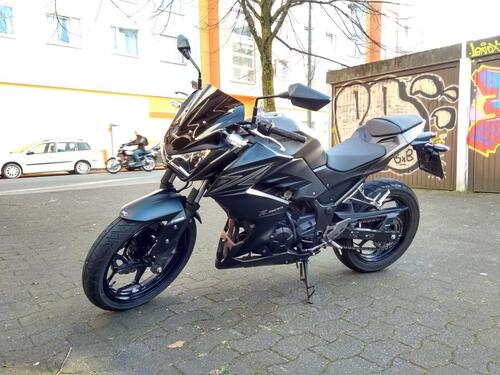 Foto - Garage für Motorrad - 20,00 EUR Miete,