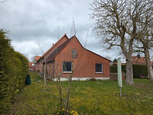 Foto - 8 Zimmer Mehrfamilienhaus, Wohnhaus in Lütjenburg