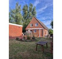 Haus zu verkaufen - 263.000,00&nbsp;EUR Kaufpreis, ca.&nbsp; 127,00&nbsp;m&sup2; in Bredstedt (PLZ: 25821)