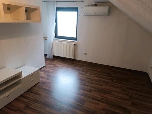 Foto - Dachgeschoßwohnung in Regenstauf zur Miete