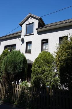 Foto - 8 Zimmer Mehrfamilienhaus, Wohnhaus zum Kaufen in Freudenberg