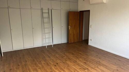 Foto - Büro-Praxisfläche zur Miete 1 Zimmer • 39 m² Bürofläche
