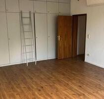 Büro-Praxisfläche zur Miete 1 Zimmer • 39 m² Bürofläche - Maintal