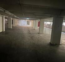 UG Lager mit 1400 qm in München zu vermieten