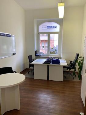 Foto - Schönes helles Büro All-In zu vermieten