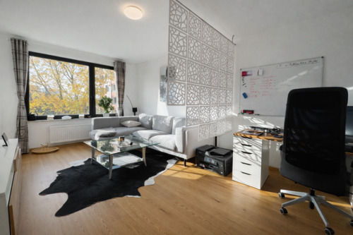 Foto - Modernisierte 2 Zi-Wohnung mit Balkon und EBK