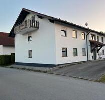 Schöne 3 Zimmer-Erdgeschoss-Wohnung in Schöllnach