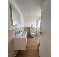 88qm helle Wohnung mit überdachtem Balkon - Büren