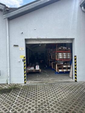 Foto - Halle IndustriehalleLagerhalle von 223 m² zu vermieten
