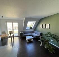 2-Zi DG Maisonette Wohnung 880€ warm, in Böblingen Rosensteinstr.