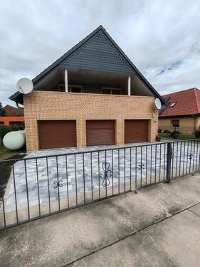 Foto - Zweifamilienhaus in ruhiger Lage