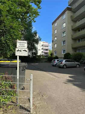 Foto - KFZ Stellplatz - Karlstraße Mönchengladbach Odenkirchen