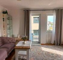 Helle 2-Zimmer + Parkp mit neuem Bad, neuen Fenstern & Balkon - Neu-Ulm Burlafingen