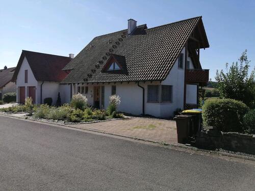 Foto - Schönes helles Appartement im 1.OG