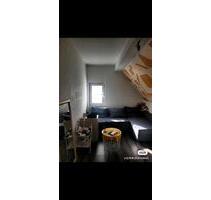 WG Zimmer Bad, Küche - 650,00&nbsp;EUR Kaltmiete, ca.&nbsp; 25,00&nbsp;m&sup2; in Köln (PLZ: 51107) Kalk