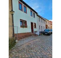 Haus mit Garten, 120 qm, 5 ZKB, viel Potenzial, provisionsfrei - Roßleben-Wiehe