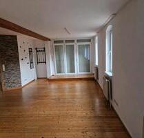 3,5-Zimmer-Wohnung mit Gartenblick, großem Bad & Ankleide - Itzehoe