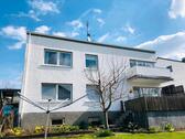 Foto - Großzügiges Dreifamilienhaus mit viel Potential