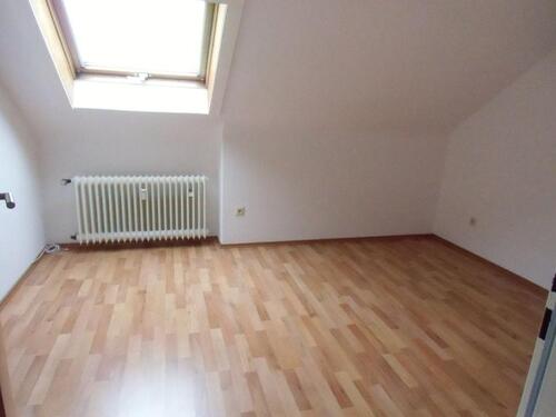 Foto - Dachgeschoßwohnung in Künzell-Bachrain
