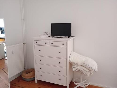 Foto - 1 Zimmer Küche Bad für 1 Jahr - 900,00&nbsp;EUR Kaltmiete, ca.&nbsp; 40,00&nbsp;m&sup2;