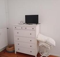 1 Zimmer Küche Bad für 1 Jahr - 900,00&nbsp;EUR Kaltmiete, ca.&nbsp; 40,00&nbsp;m&sup2; in Berlin (PLZ: 12047) Neukölln