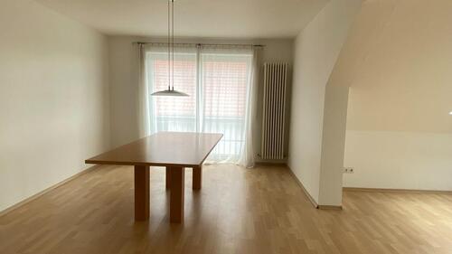 Foto - 4.5 Zimmer Dachgeschoßwohnung zur Miete in Burgrieden