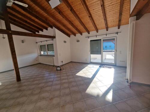 Foto - Helle 4-Zimmer-Wohnung mit Balkon in Sersheim