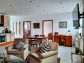 Foto - Dreizimmerwohnung in Fellbach - 1.200,00&nbsp;EUR Kaltmiete, ca.&nbsp; 80,00&nbsp;m&sup2;
