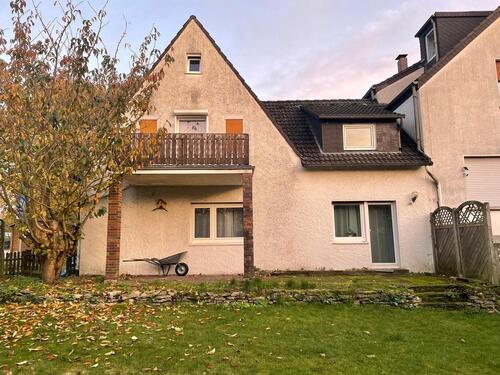 Foto - WG-Zimmer in33647 mit Garten Voll-Möbl. Wohngem. in einem fr. EFH