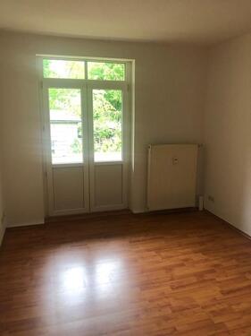 Foto - Helle 2-Zimmer Wohnung mit Balkon in der Carl-Hertel-Str. zur Miete
