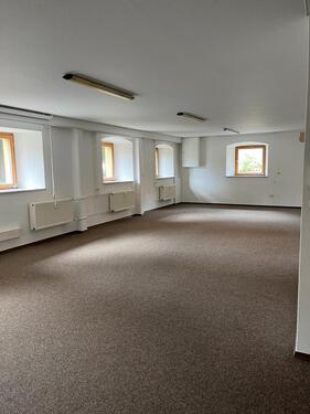 Foto - Lagerraum Büro 60 m² - 210,00 EUR Kaltmiete,